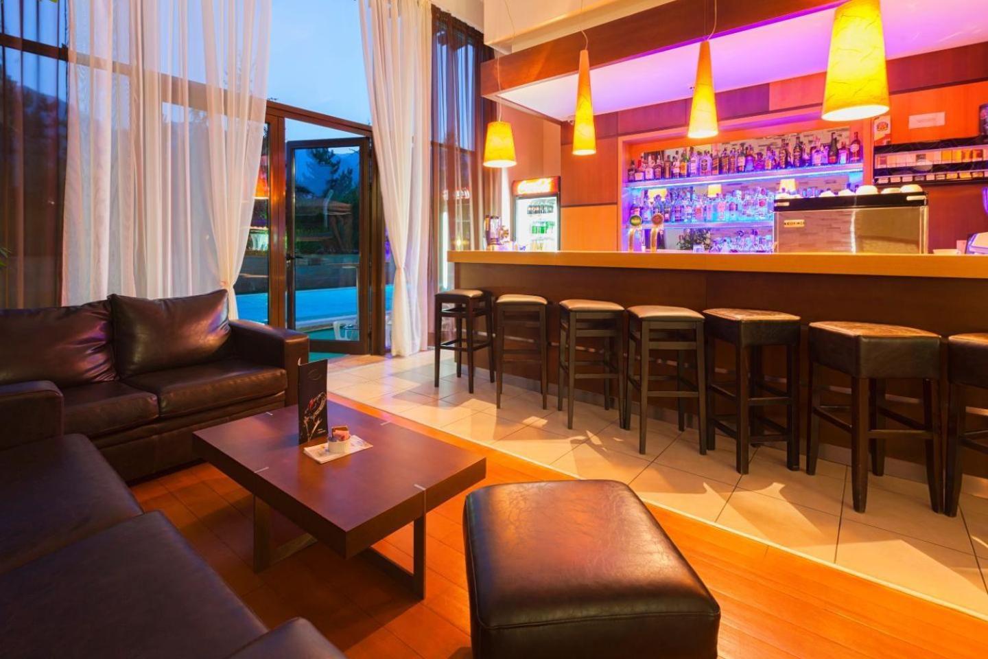 Pirin Bliss Apartment Ski, Spa And Relax At Terra Complex Разлог Экстерьер фото